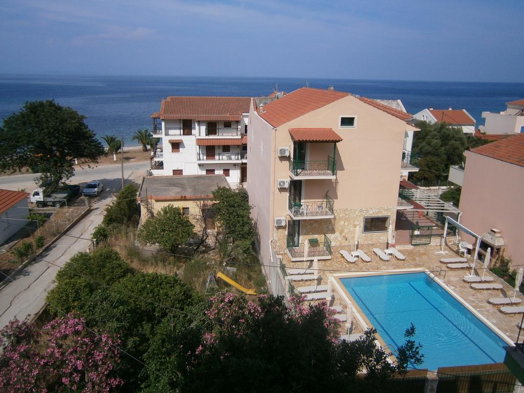 Petros Studios Poros (Kefalonia) Exterior foto