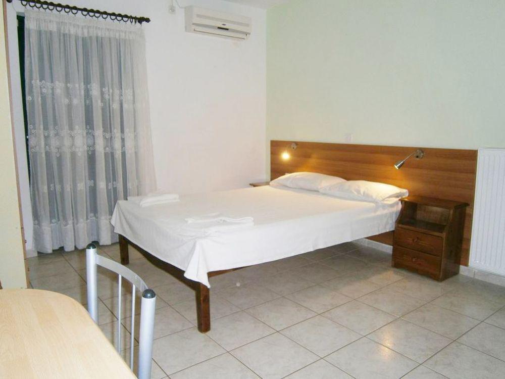 Petros Studios Poros (Kefalonia) Exterior foto