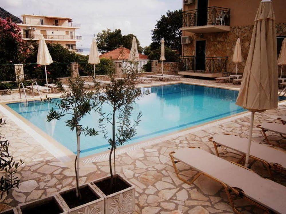Petros Studios Poros (Kefalonia) Exterior foto